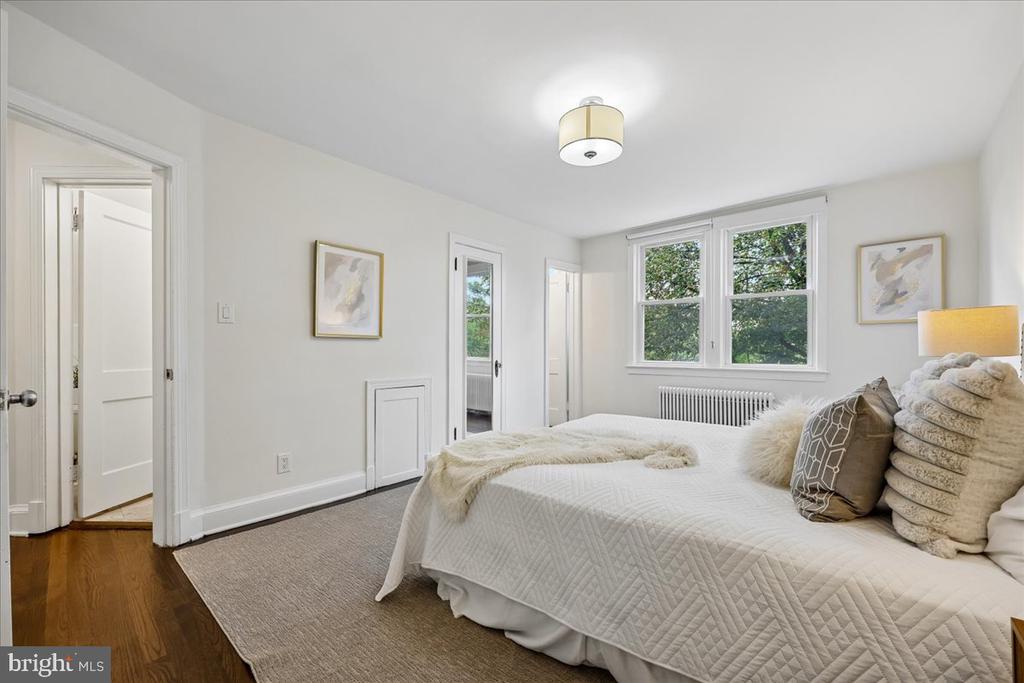 2509 39TH STREET NW