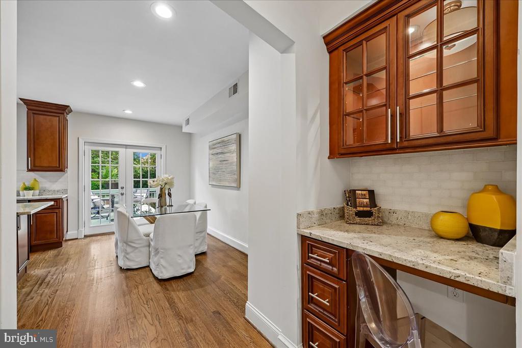 2509 39TH STREET NW
