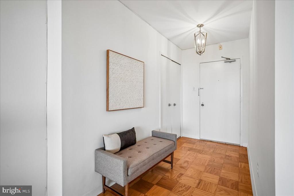3001 VEAZEY TERRACE NW Unit: 1320