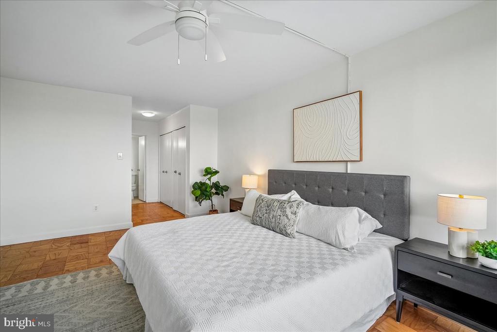 3001 VEAZEY TERRACE NW Unit: 1320