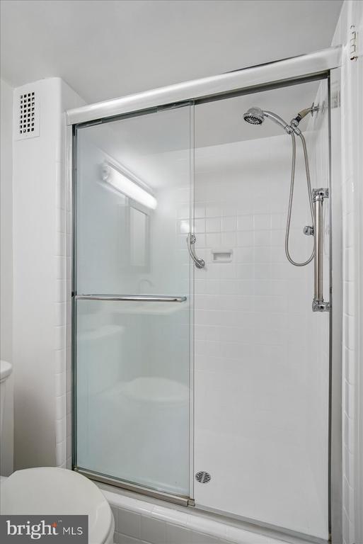 3001 VEAZEY TERRACE NW Unit: 1320