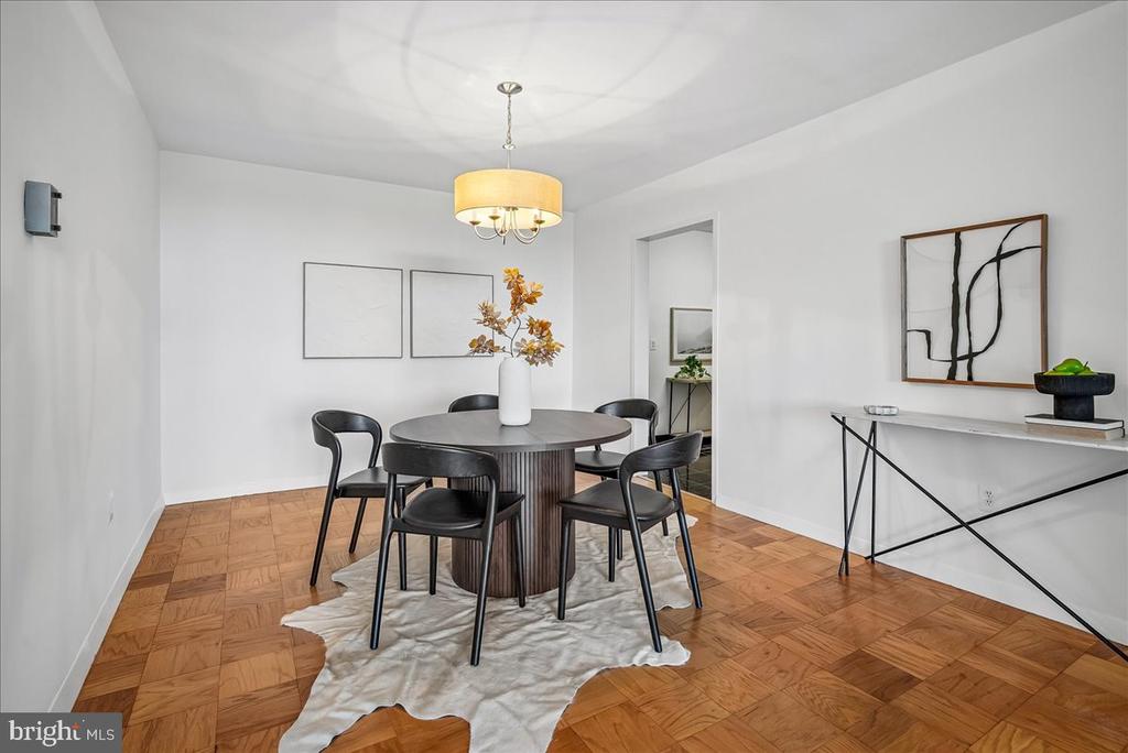 3001 VEAZEY TERRACE NW Unit: 1320