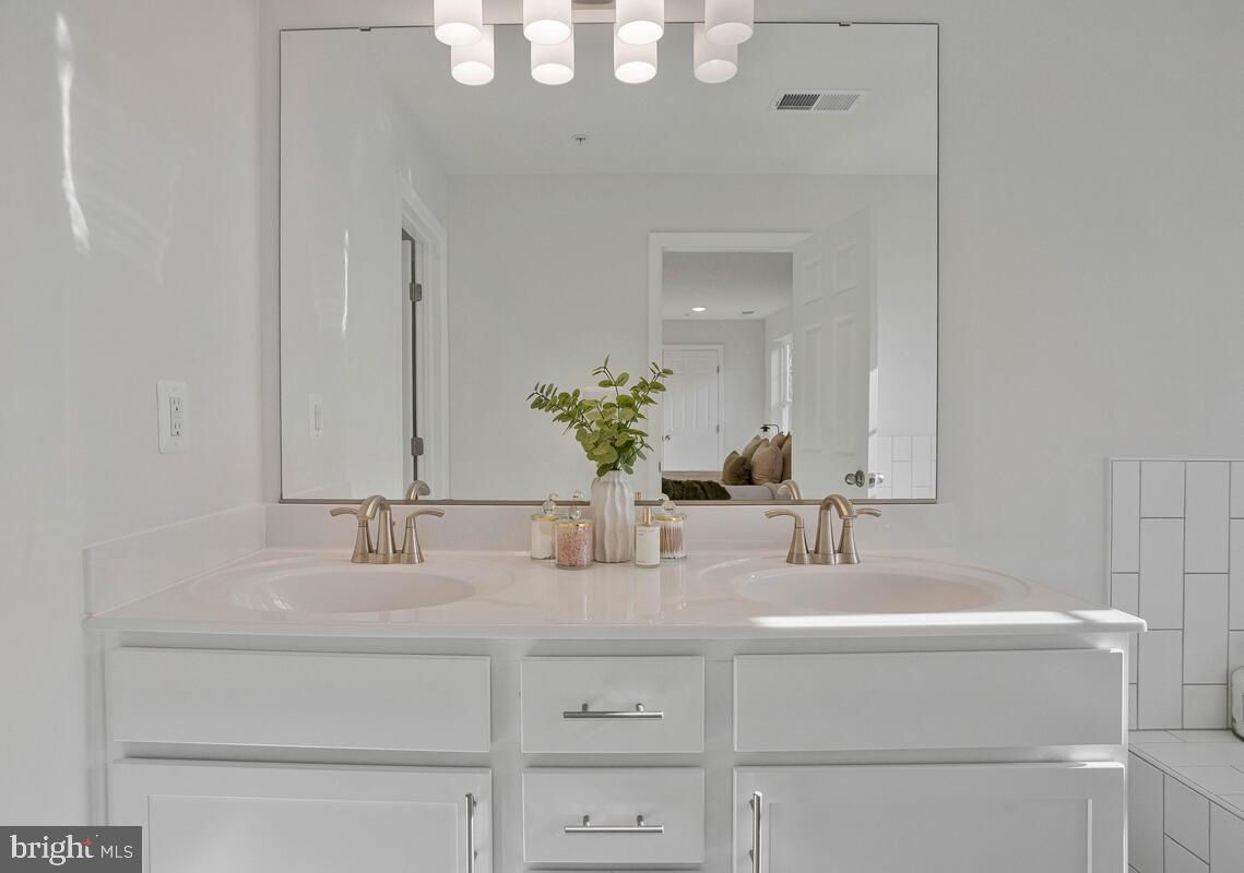 6440 BRIARWOOD DRIVE