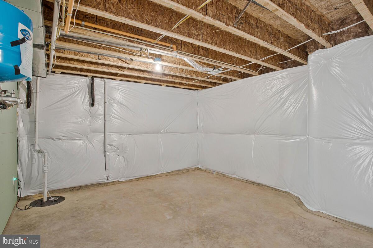 6440 BRIARWOOD DRIVE