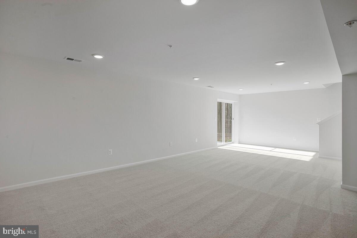 6440 BRIARWOOD DRIVE