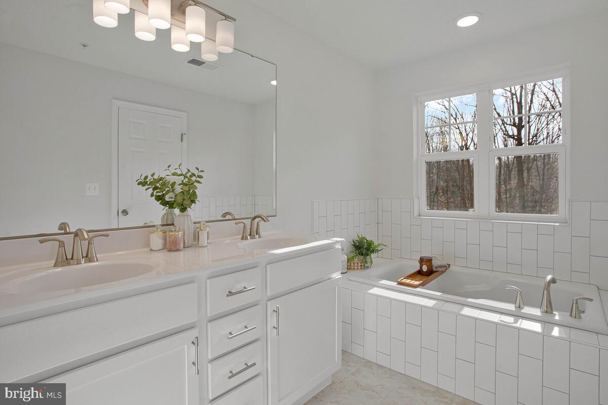 6440 BRIARWOOD DRIVE