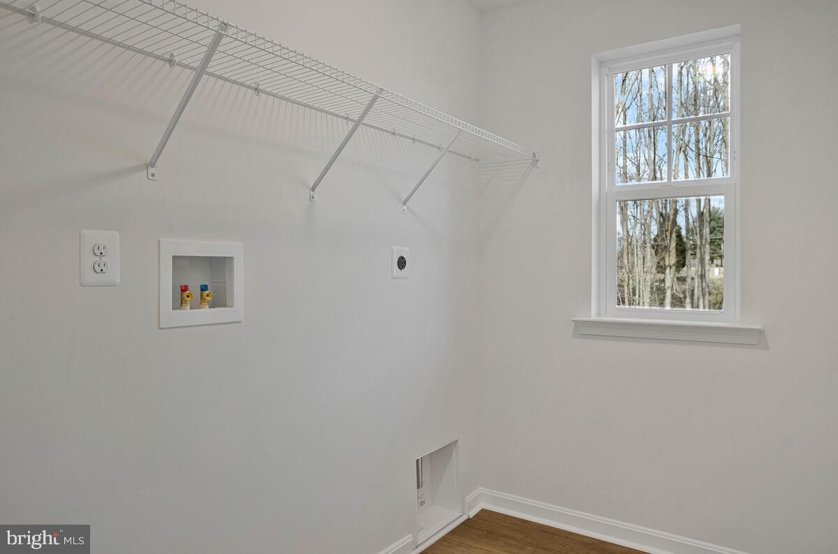 6440 BRIARWOOD DRIVE