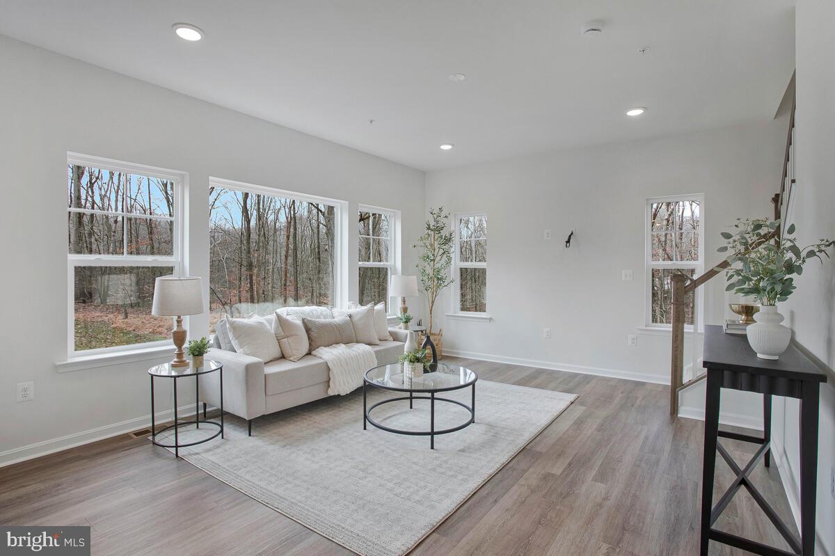 6440 BRIARWOOD DRIVE