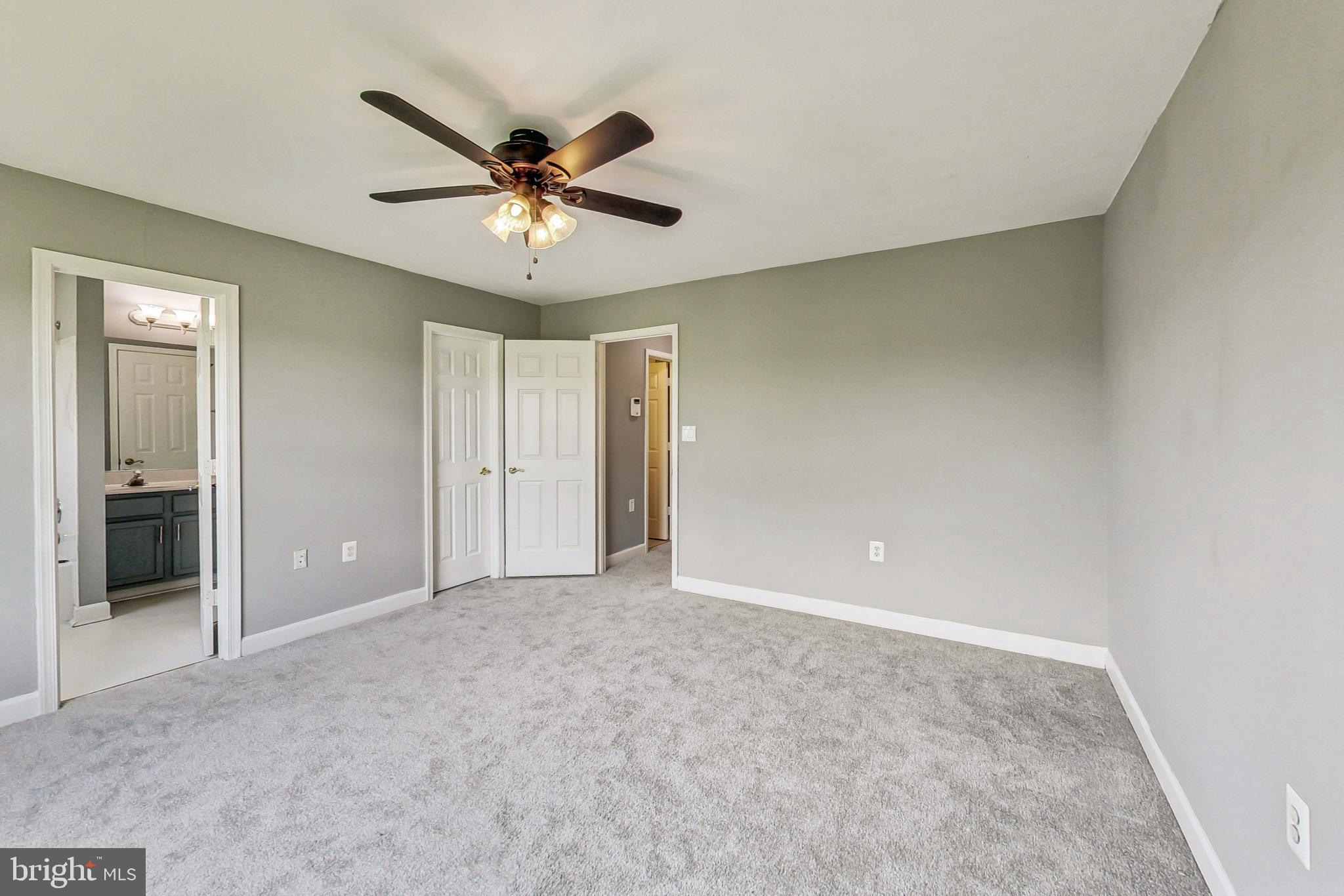 6119 Baldridge Cir