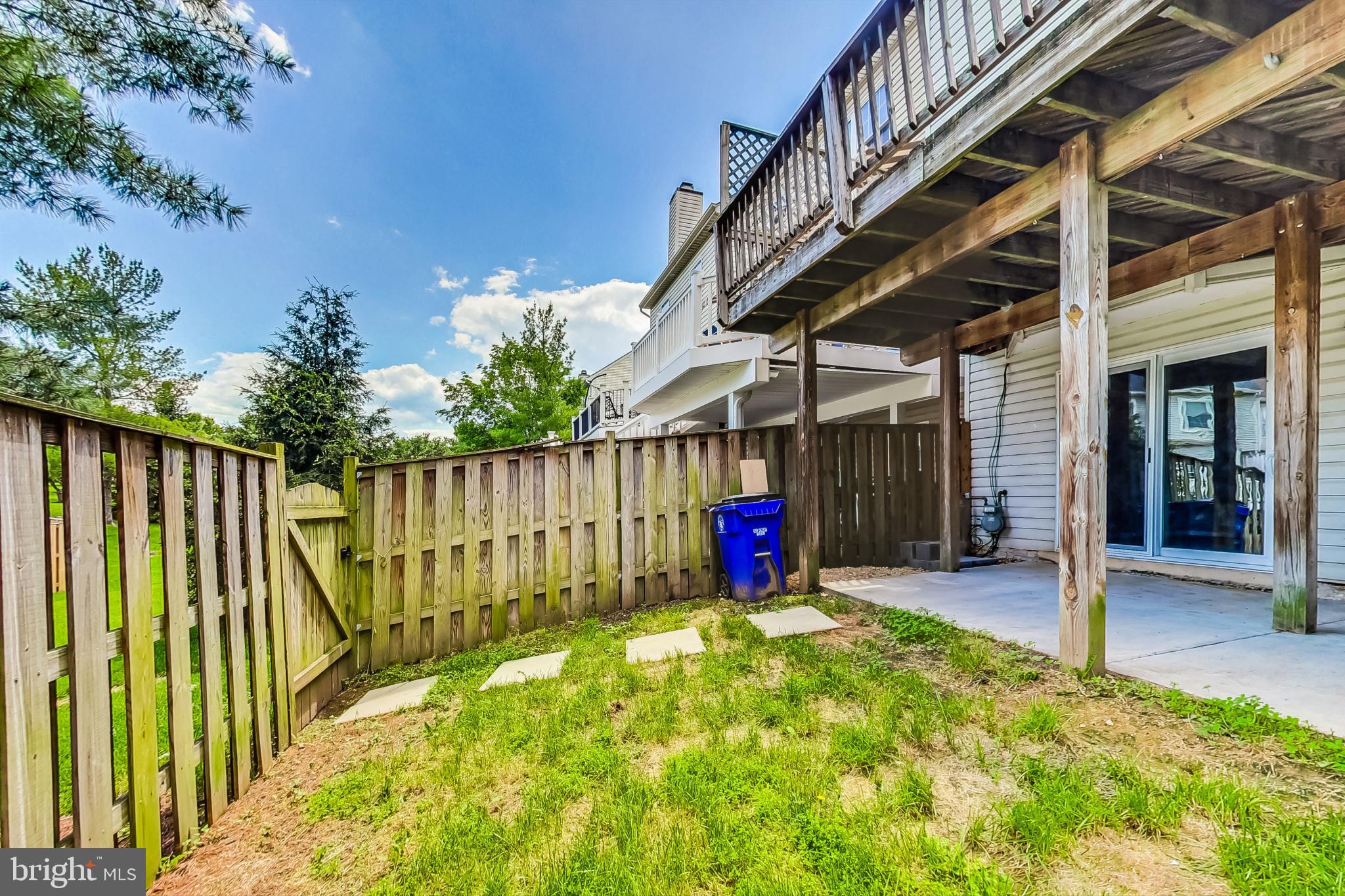 6119 Baldridge Cir