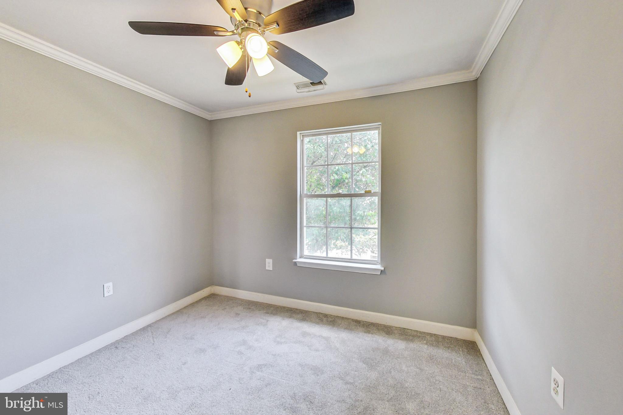 6119 Baldridge Cir