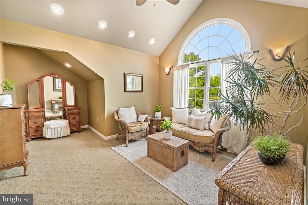 2428 Cobblestone Way