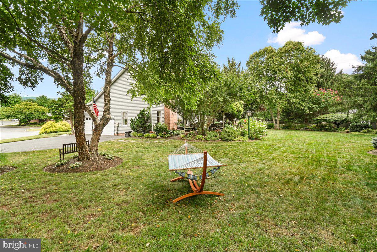 2428 Cobblestone Way