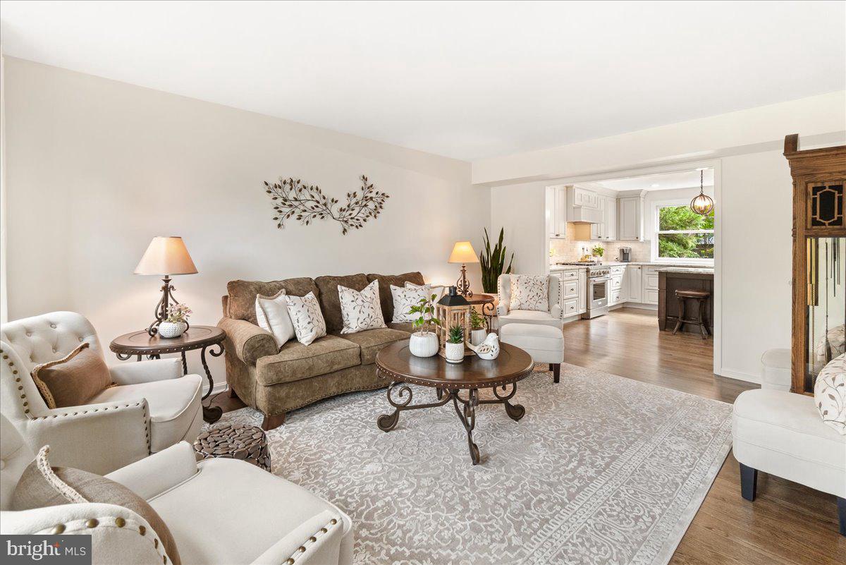 2428 Cobblestone Way