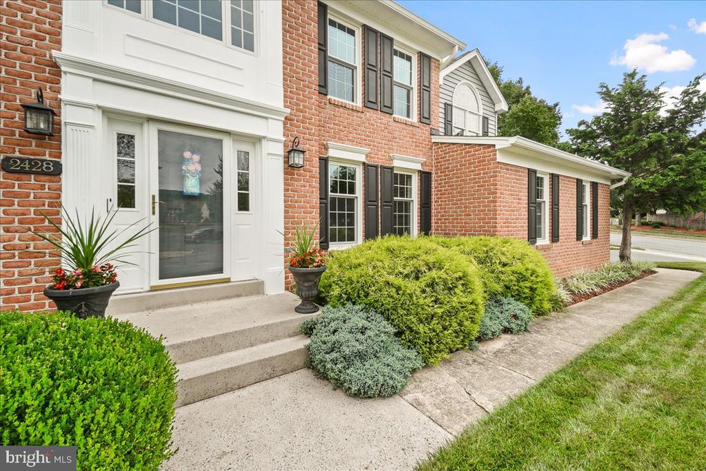 2428 Cobblestone Way