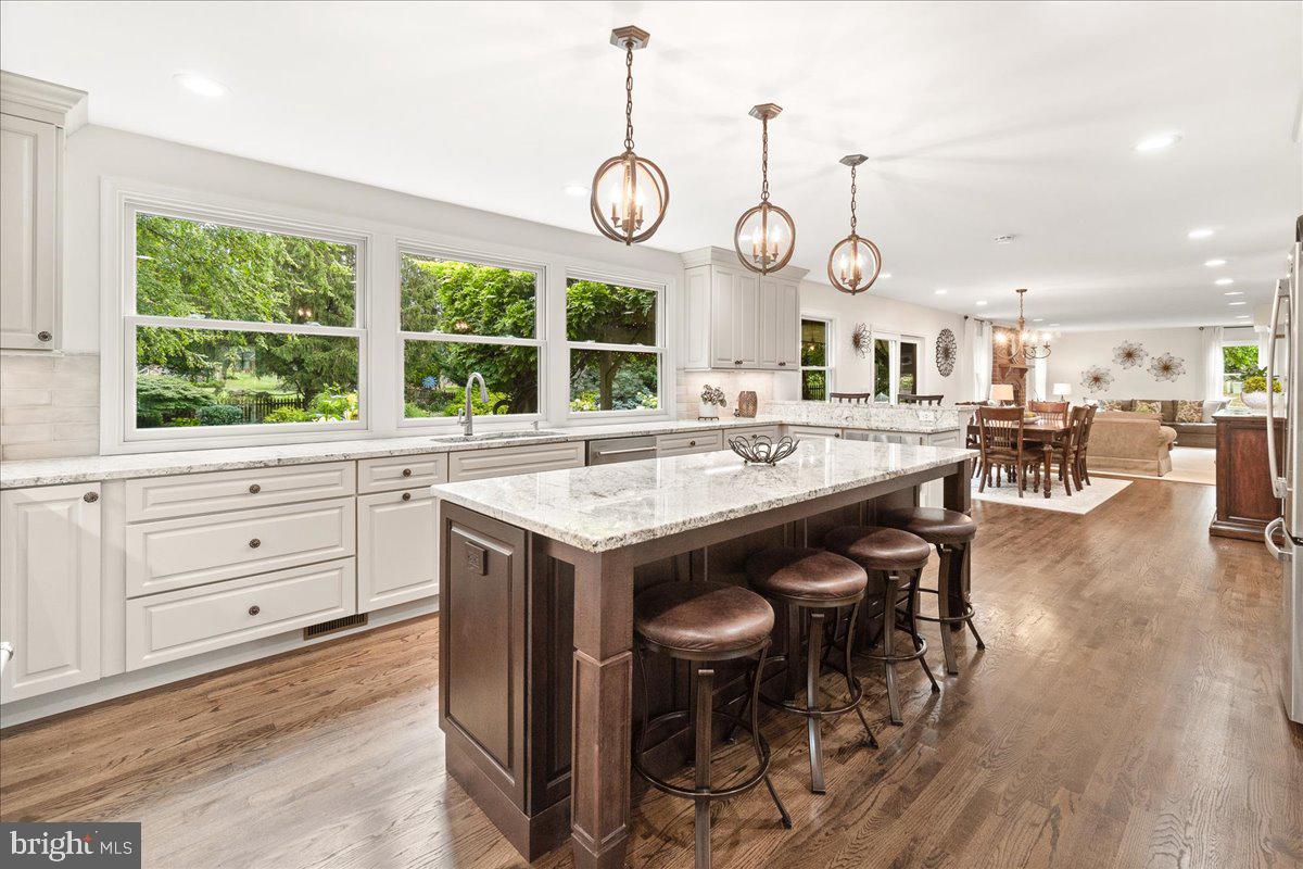 2428 Cobblestone Way