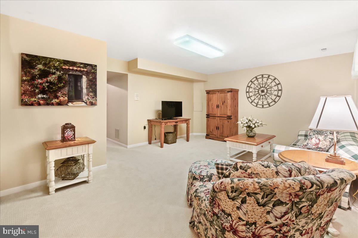 2428 Cobblestone Way
