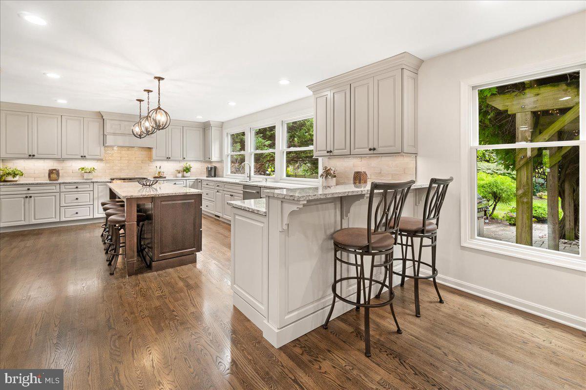 2428 Cobblestone Way