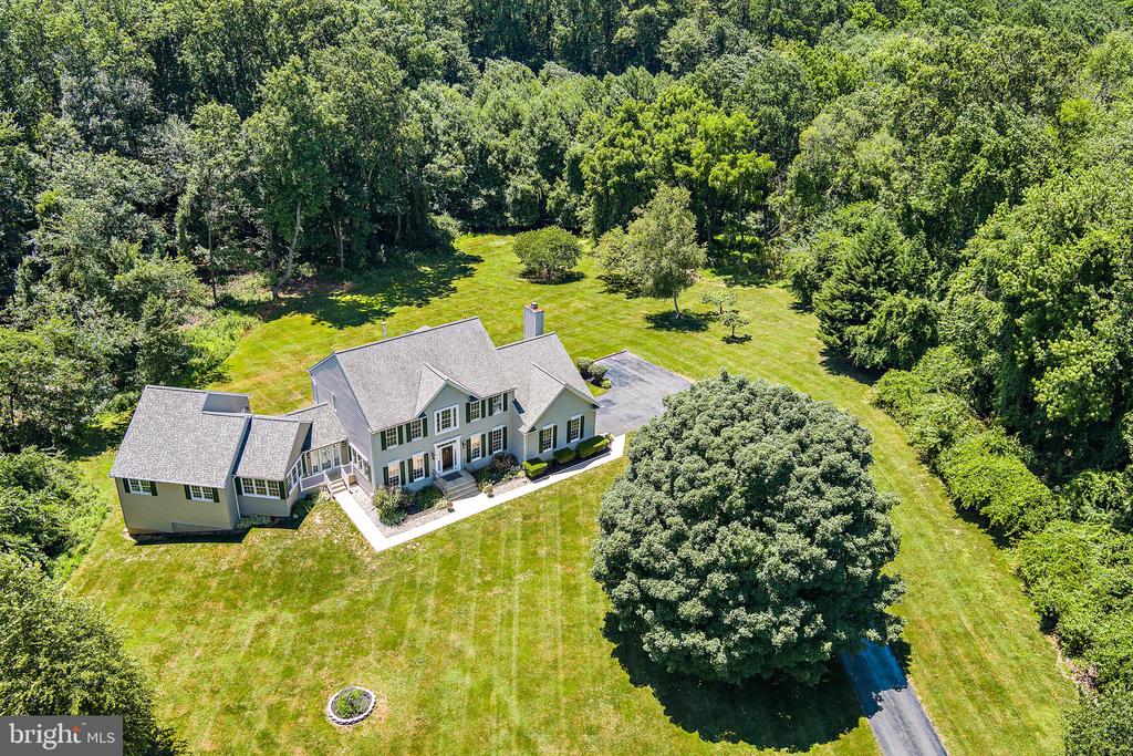3716 Park Overlook Ct