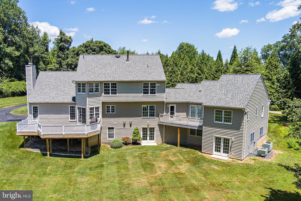 3716 Park Overlook Ct