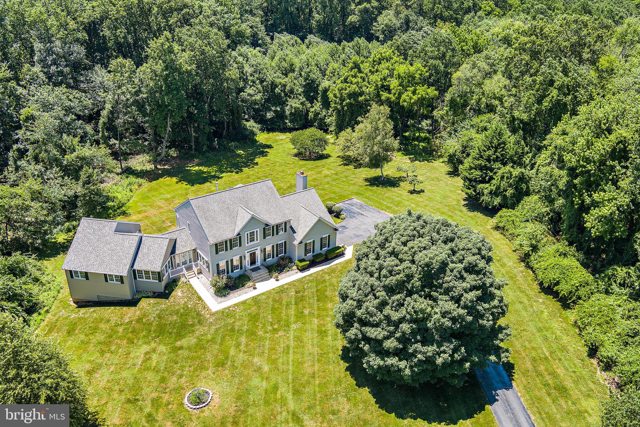 3716 Park Overlook Ct