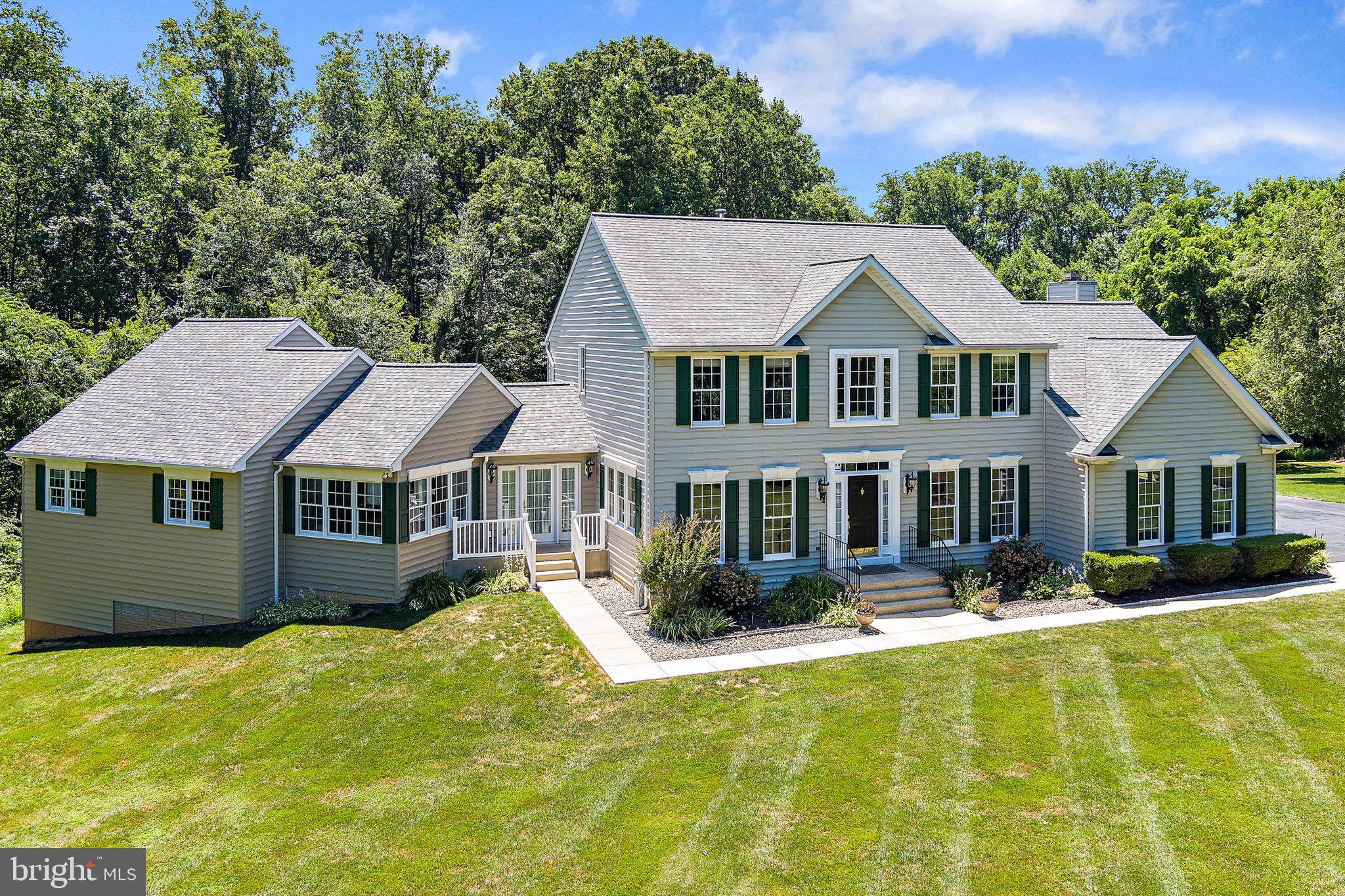 3716 Park Overlook Ct
