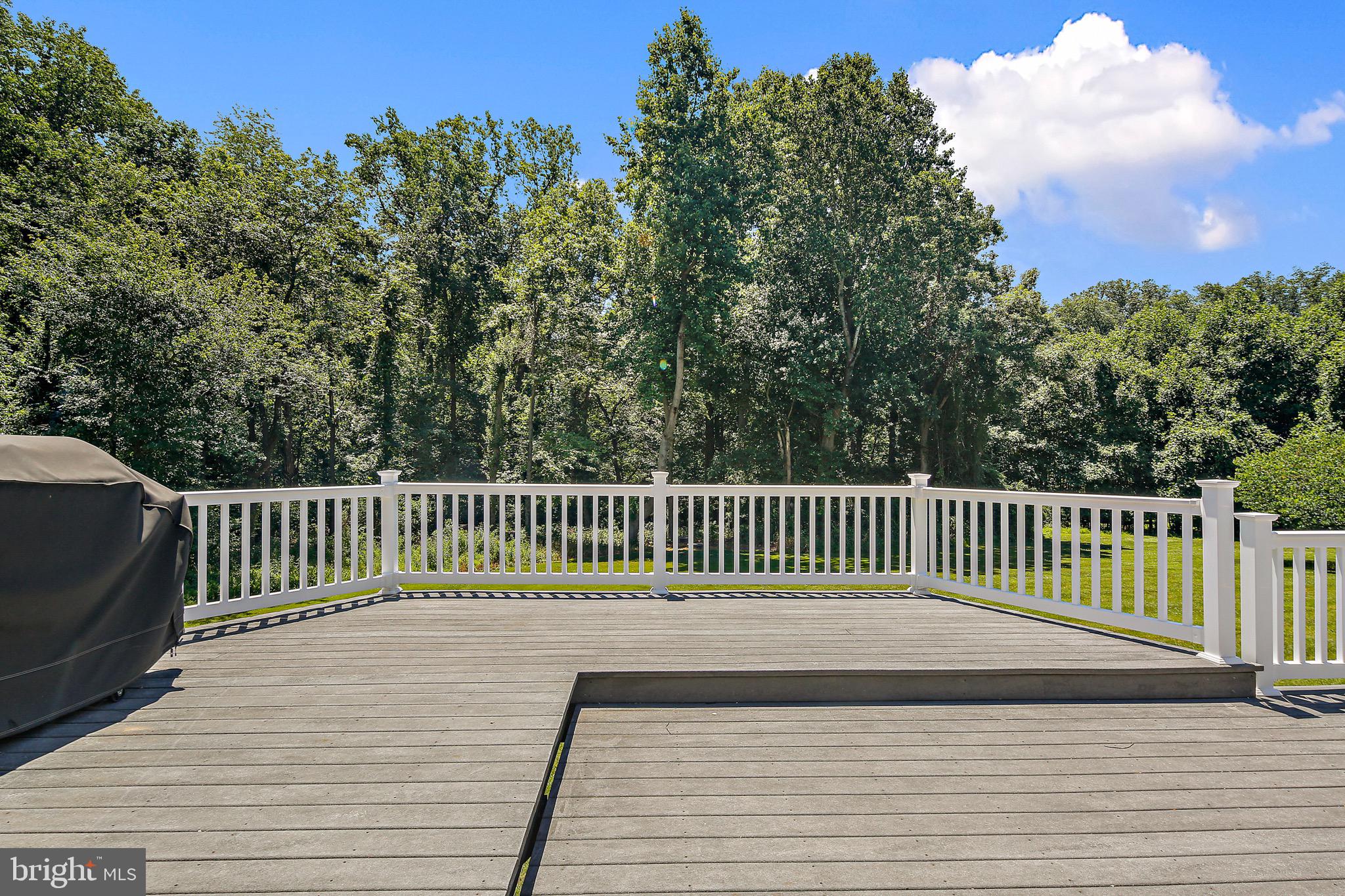 3716 Park Overlook Ct