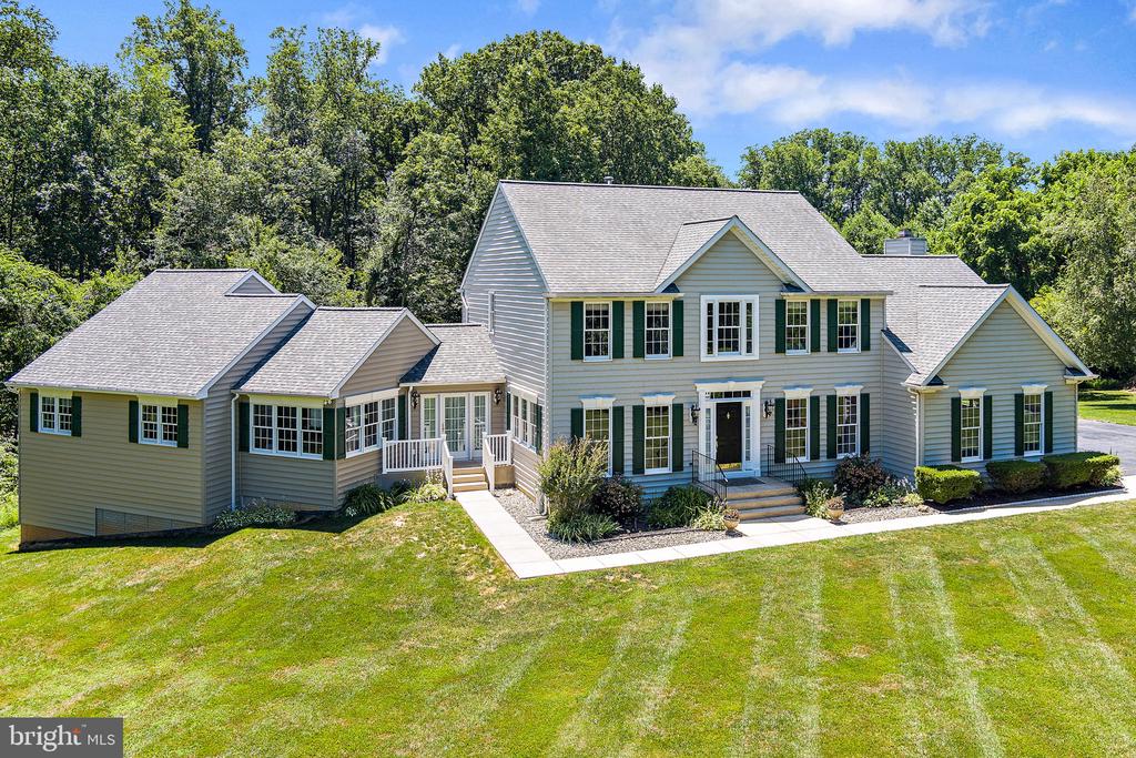 3716 Park Overlook Ct