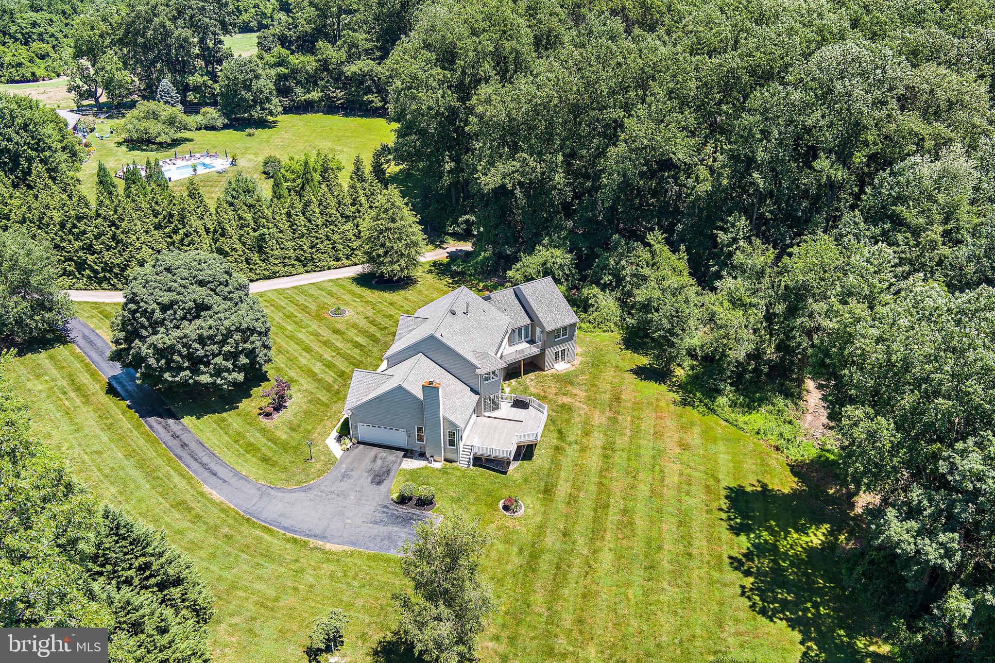 3716 Park Overlook Ct