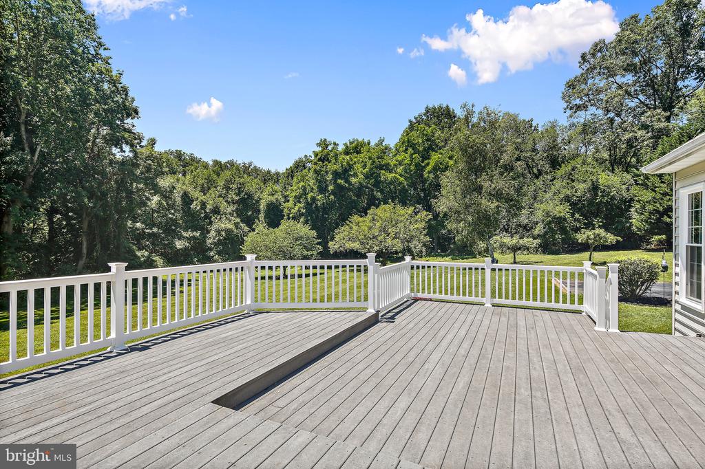 3716 Park Overlook Ct