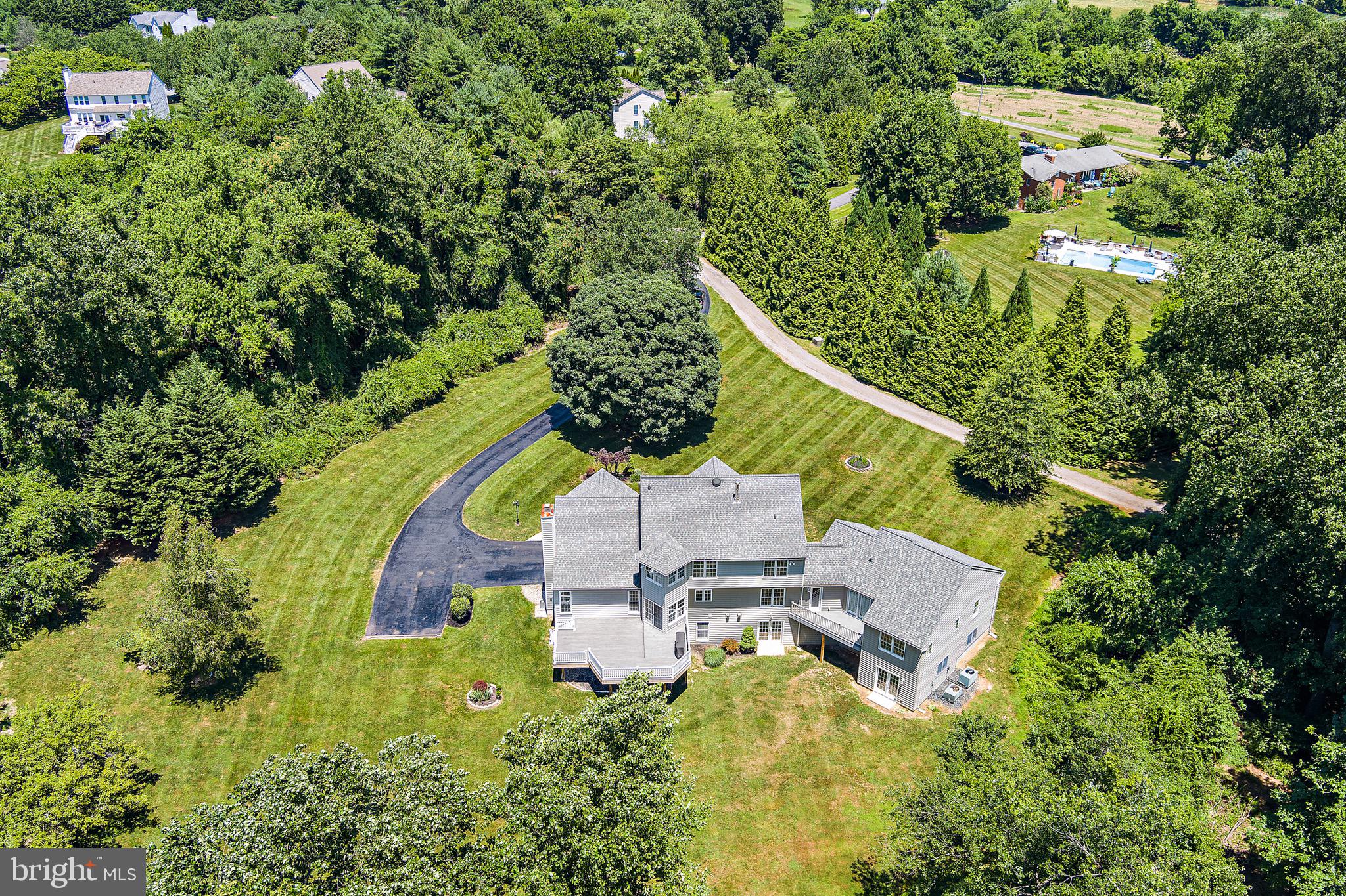 3716 Park Overlook Ct