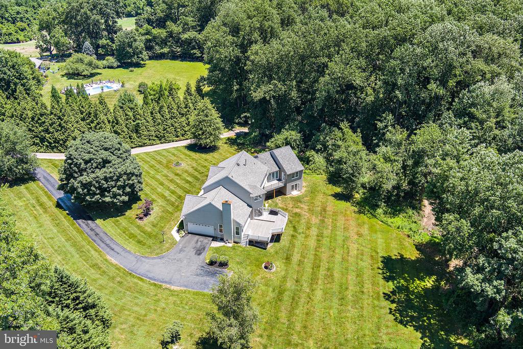 3716 Park Overlook Ct