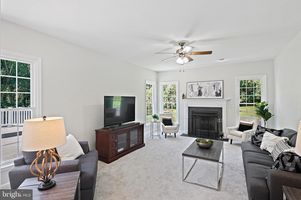 3716 Park Overlook Ct