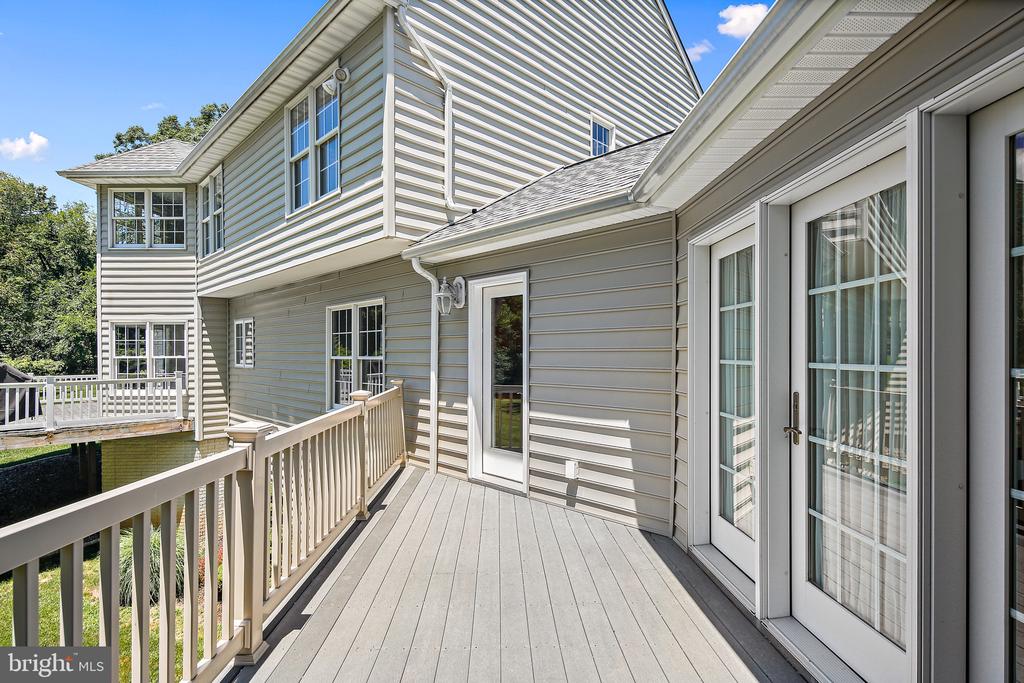 3716 Park Overlook Ct