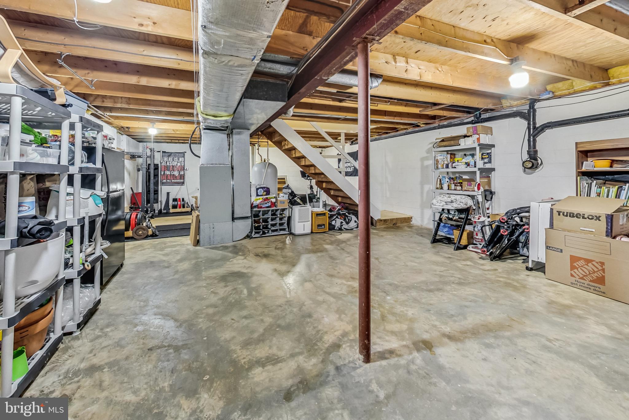 13083 Williamfield Dr