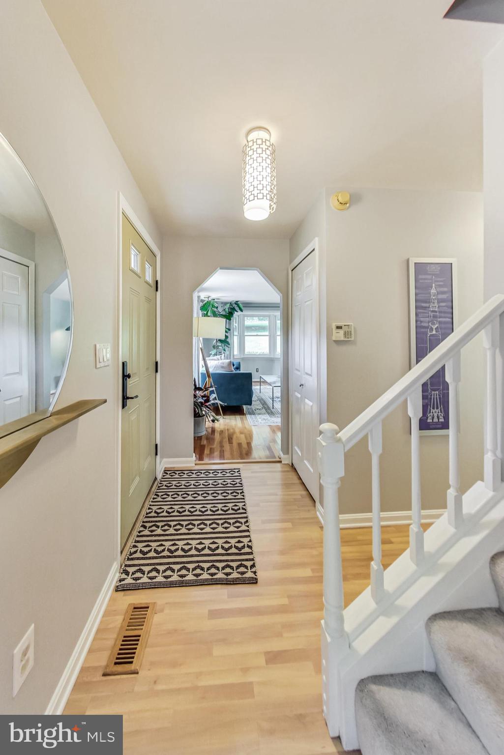 13083 Williamfield Dr