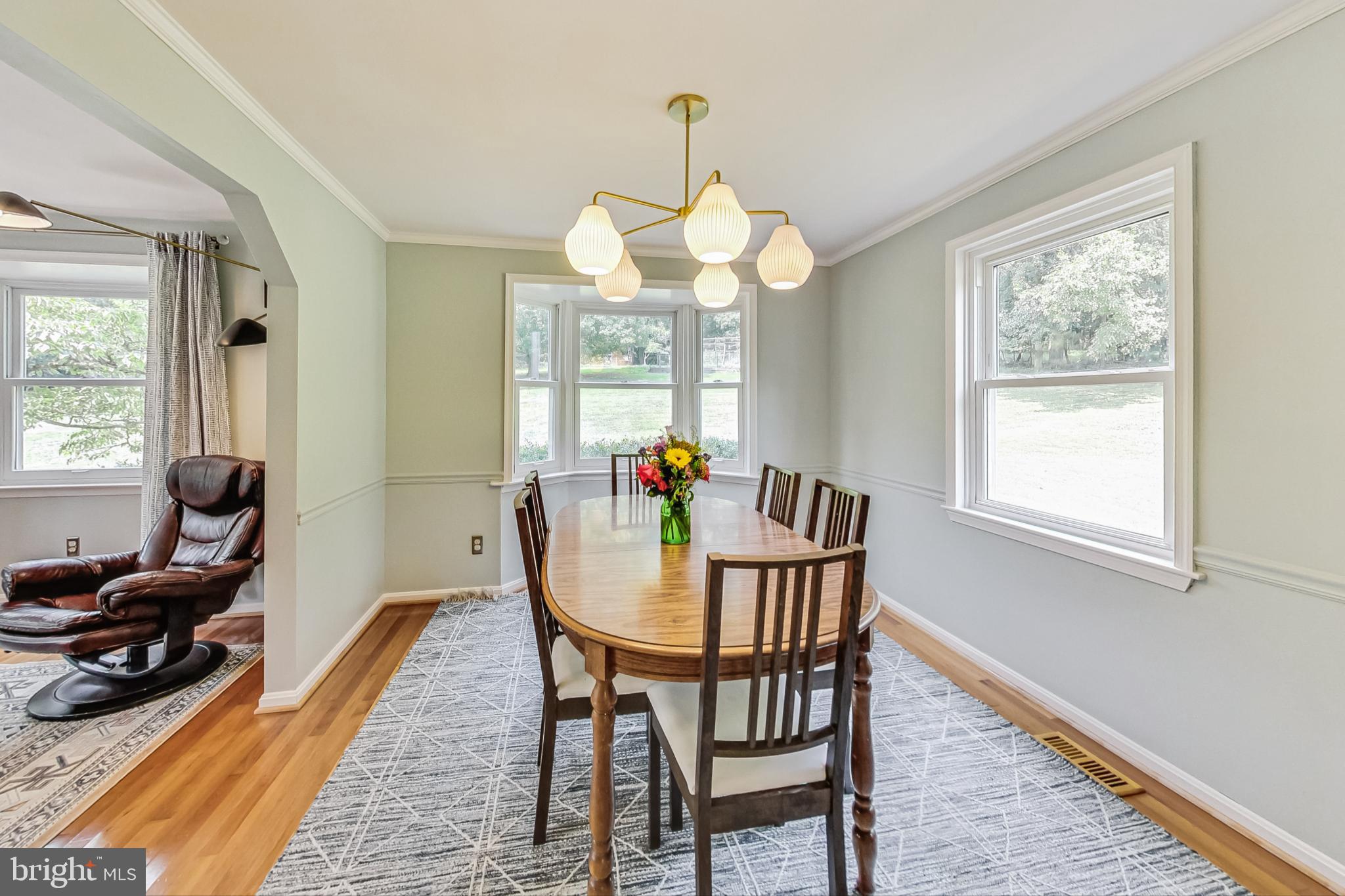 13083 Williamfield Dr