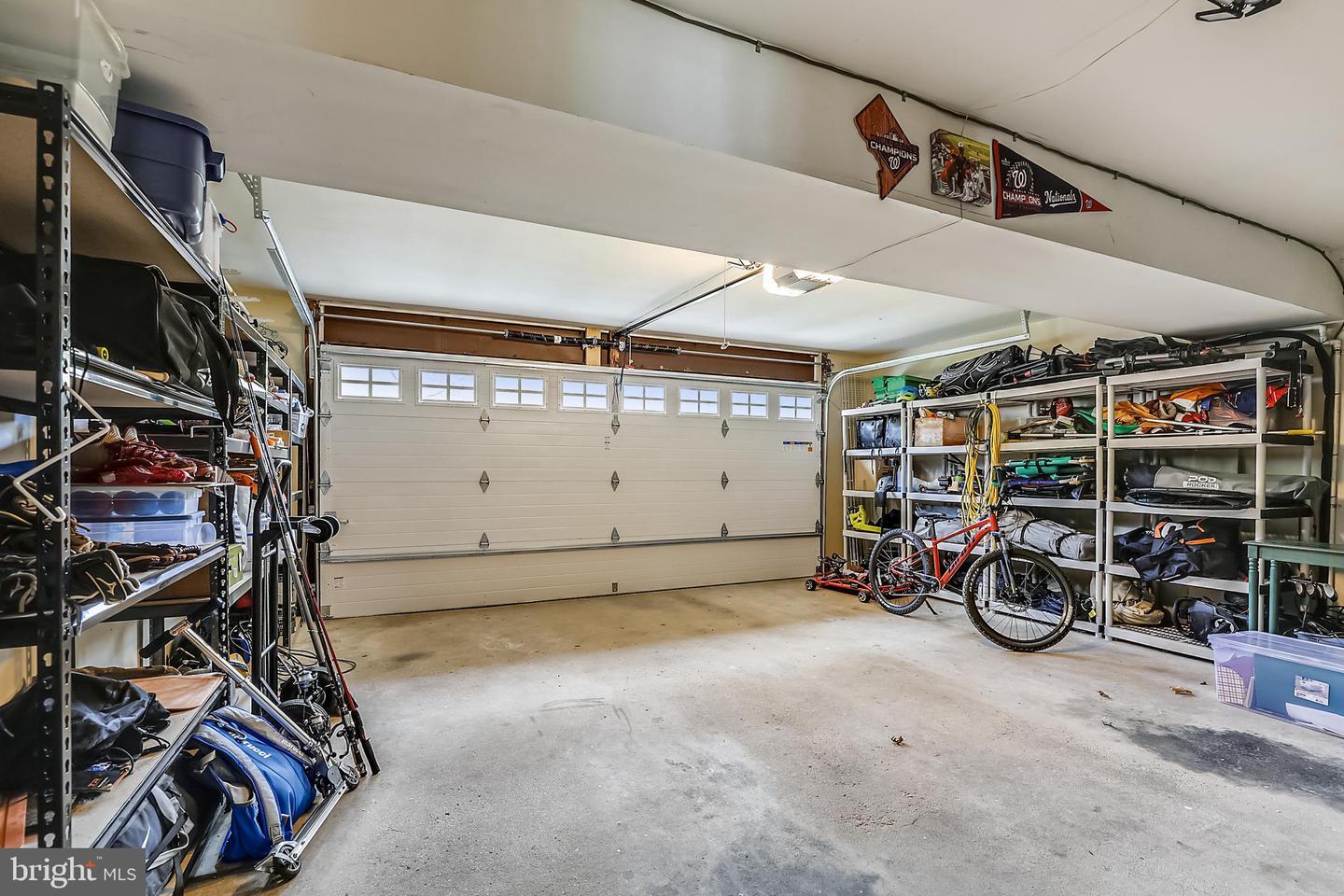 21 INFIELD CT N