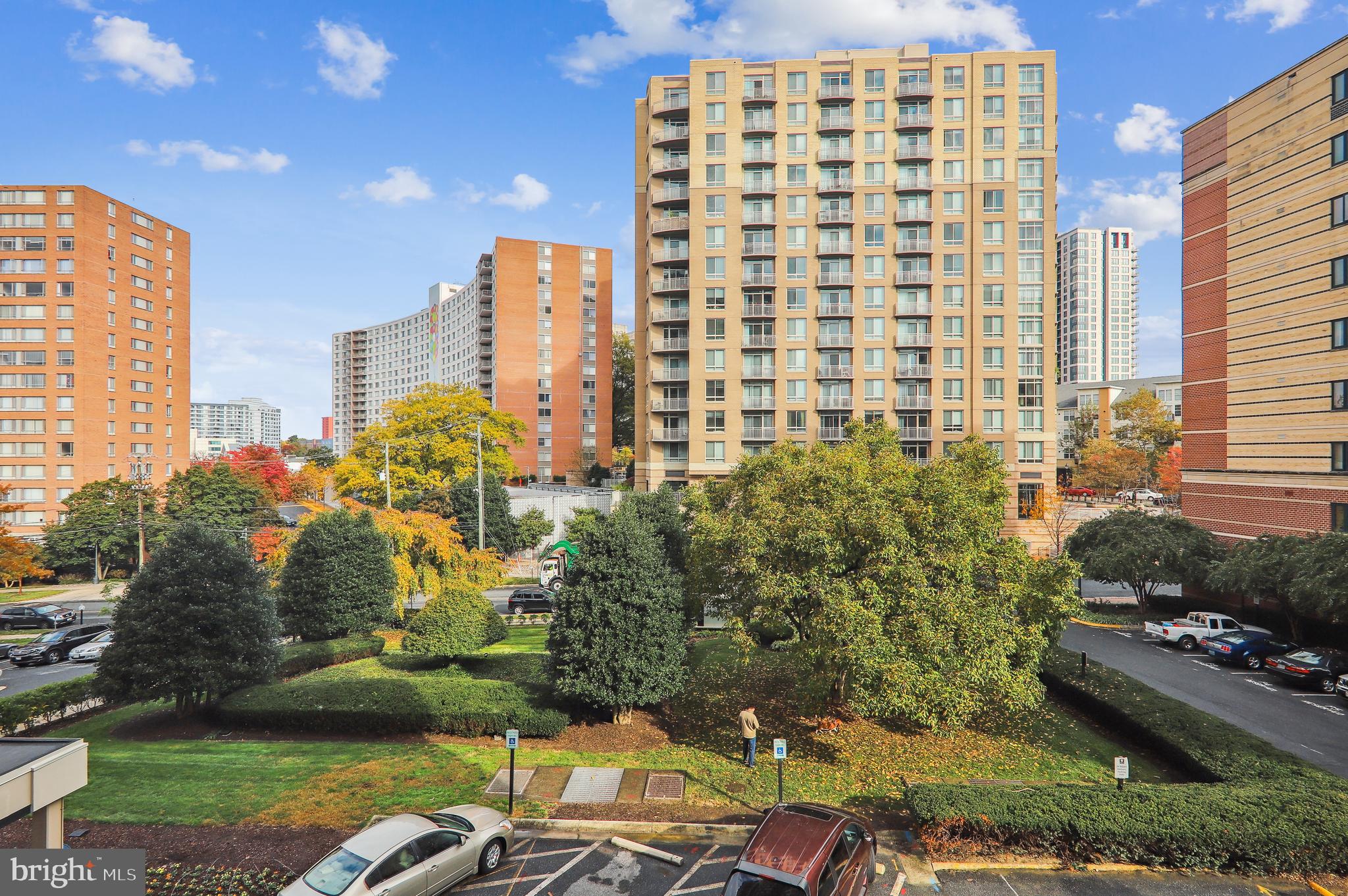 1220 BLAIR MILL ROAD Unit: 208