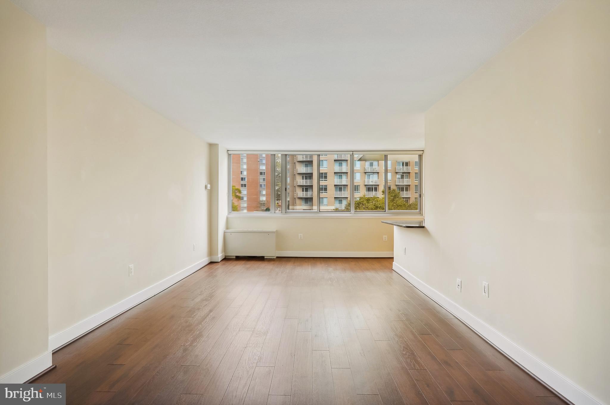 1220 BLAIR MILL ROAD Unit: 208