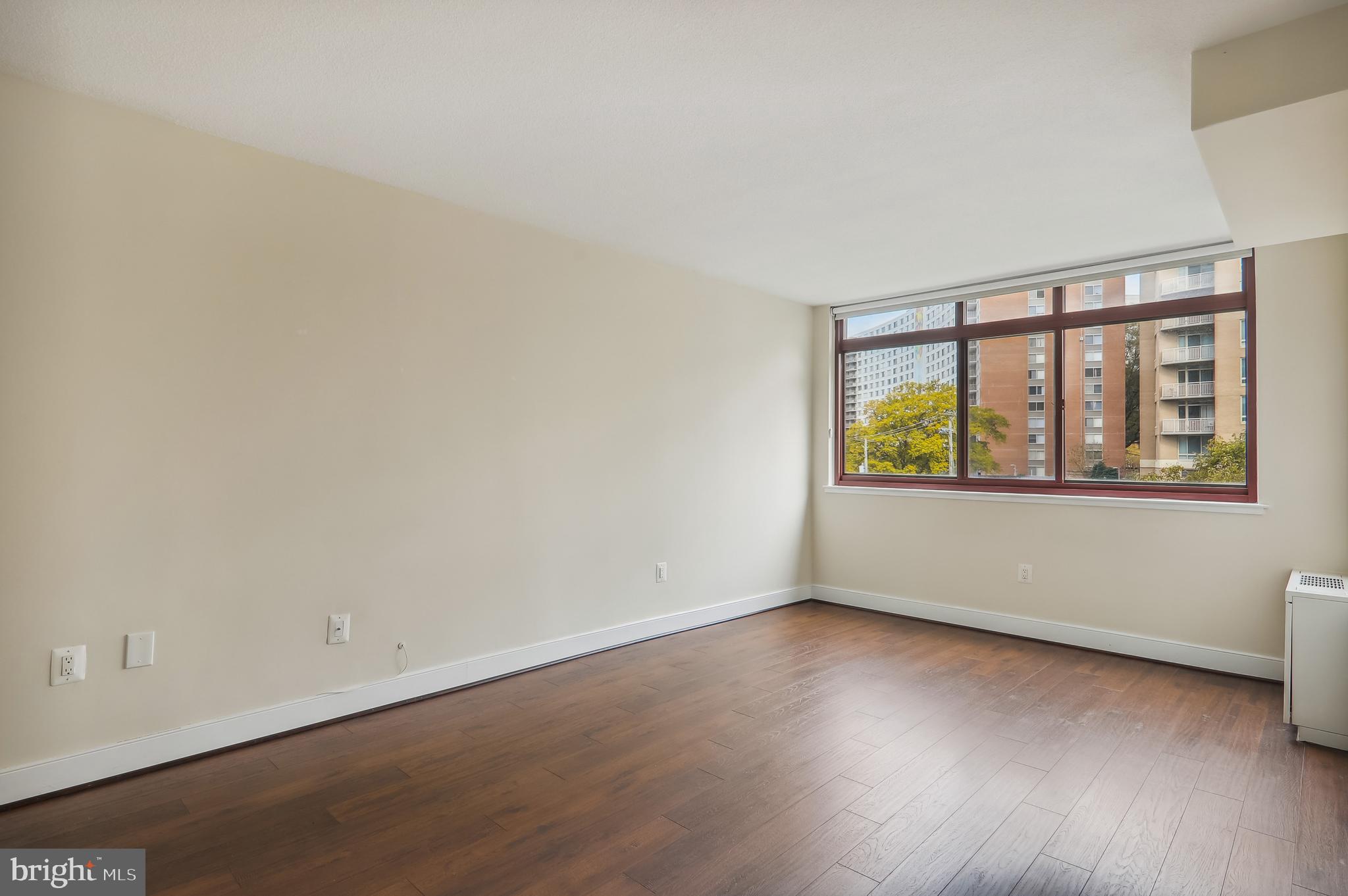 1220 BLAIR MILL ROAD Unit: 208