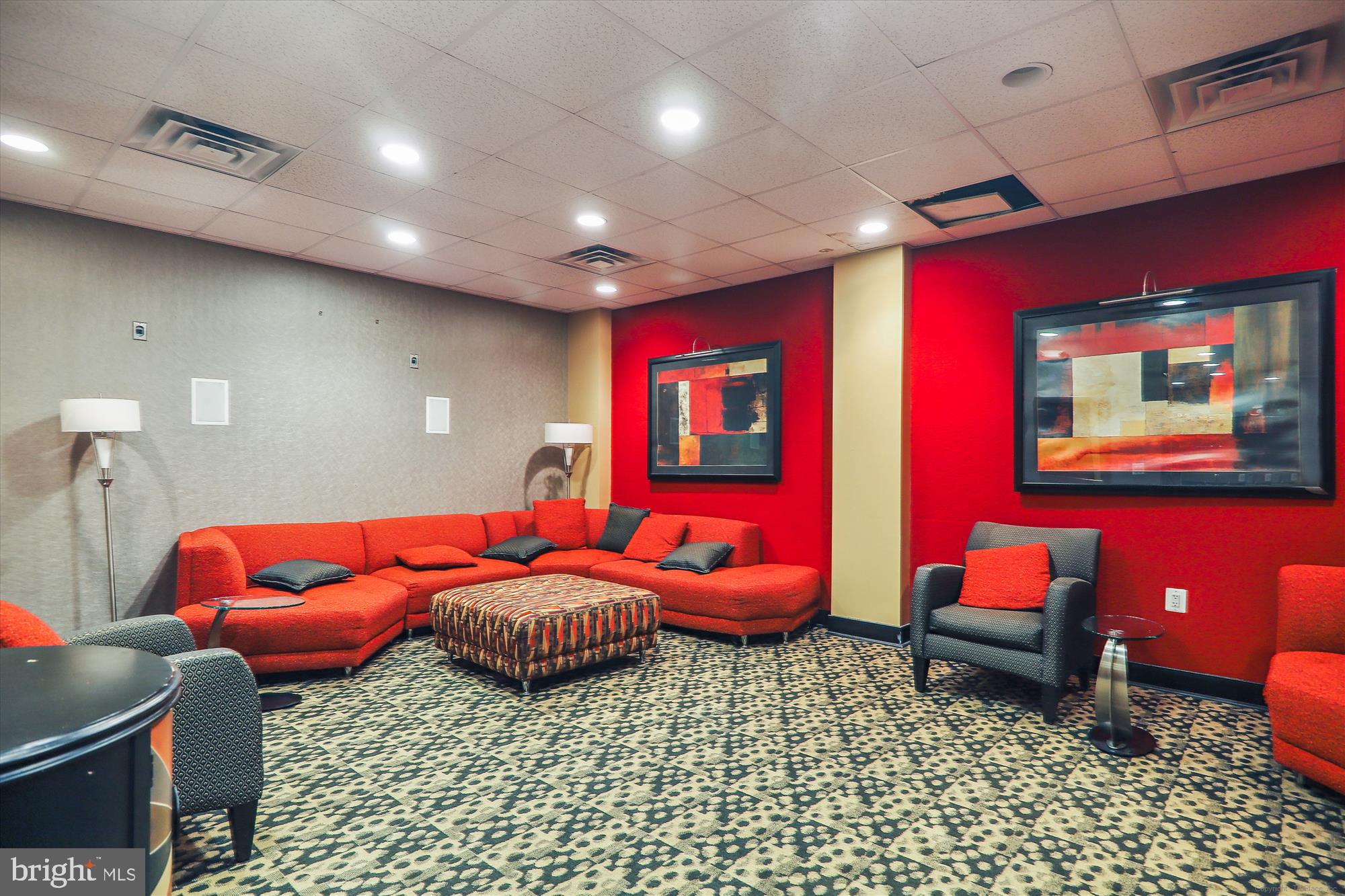 1220 BLAIR MILL ROAD Unit: 208