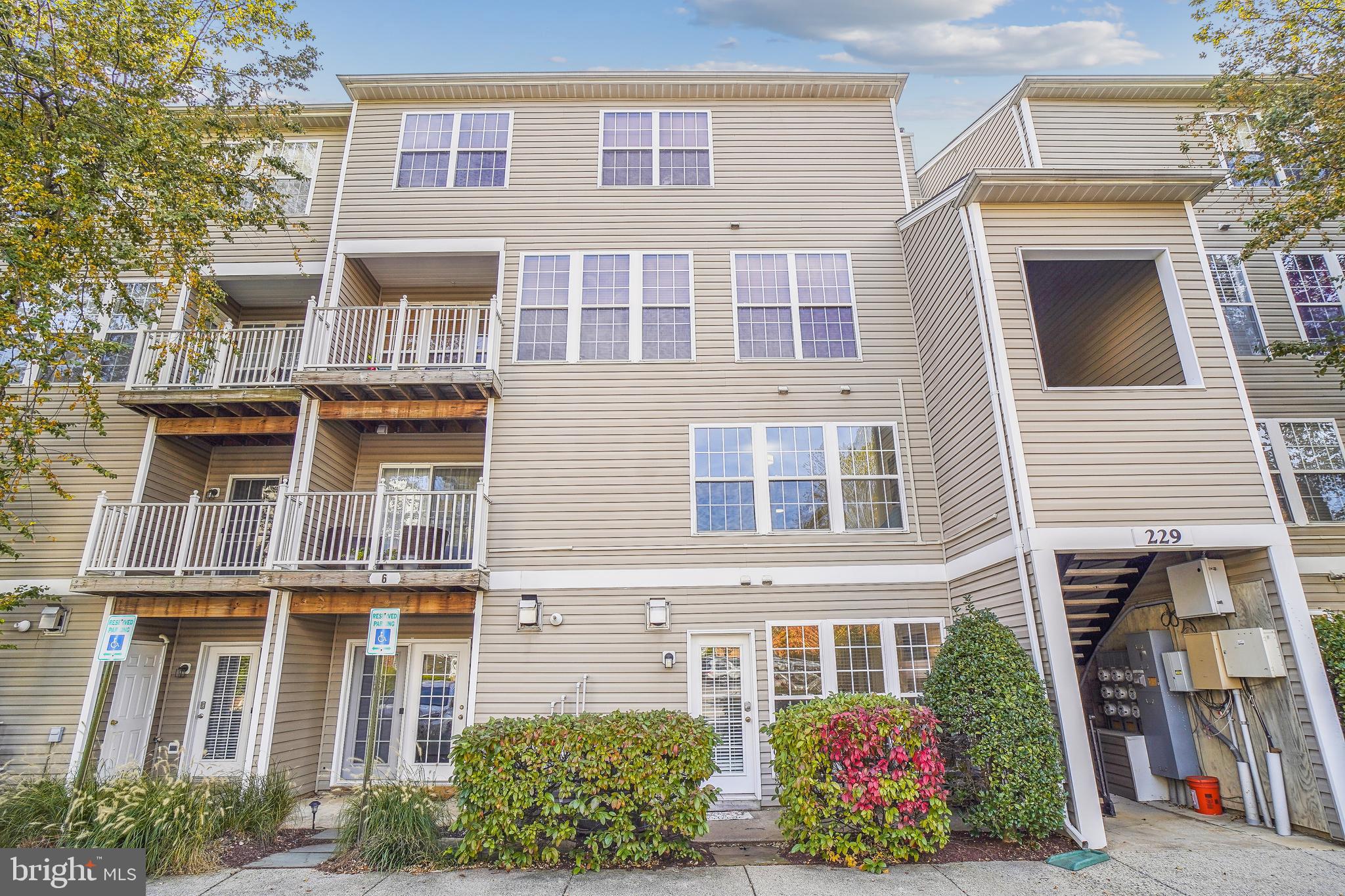 227 Jay DRIVE Unit: 97