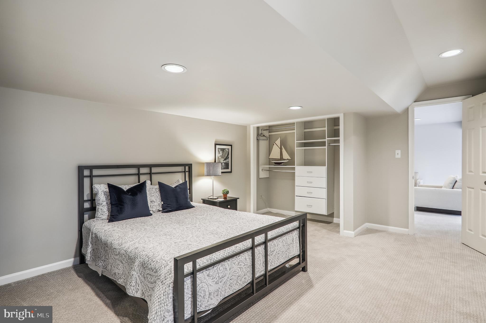12333 Rivers Edge DRIVE