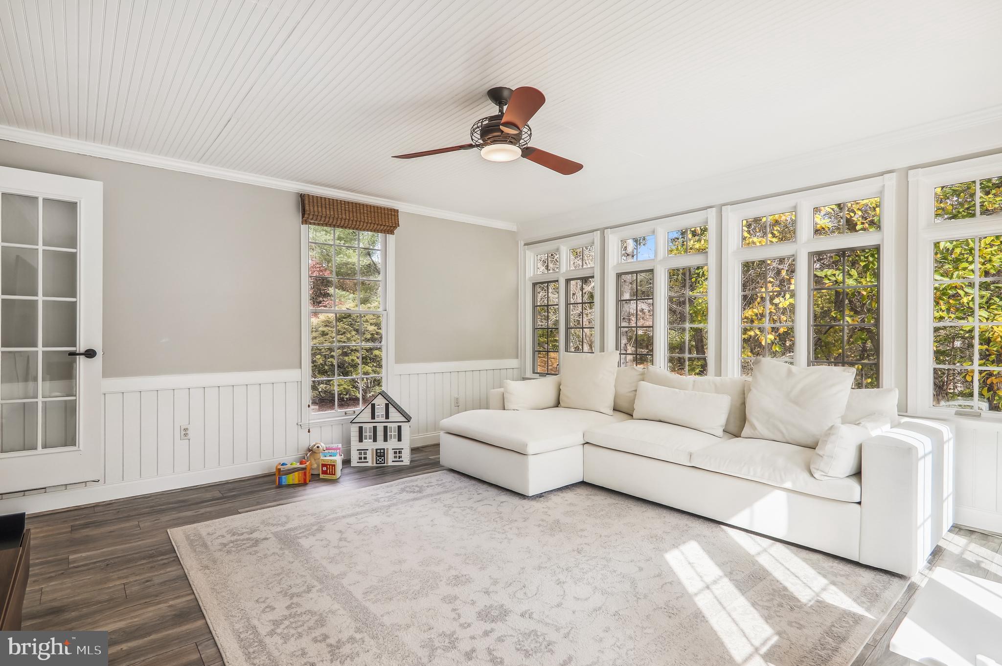 12333 Rivers Edge DRIVE