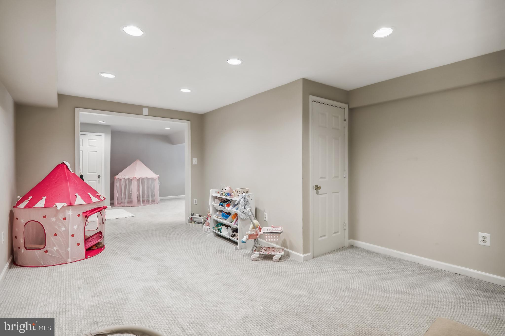 12333 Rivers Edge DRIVE