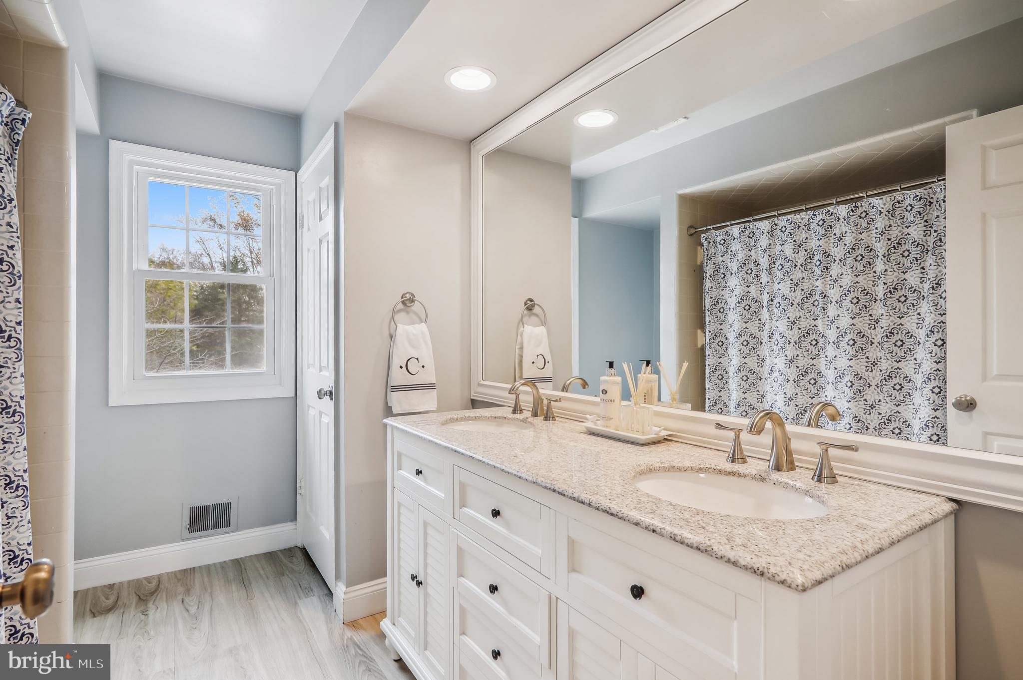 12333 Rivers Edge DRIVE