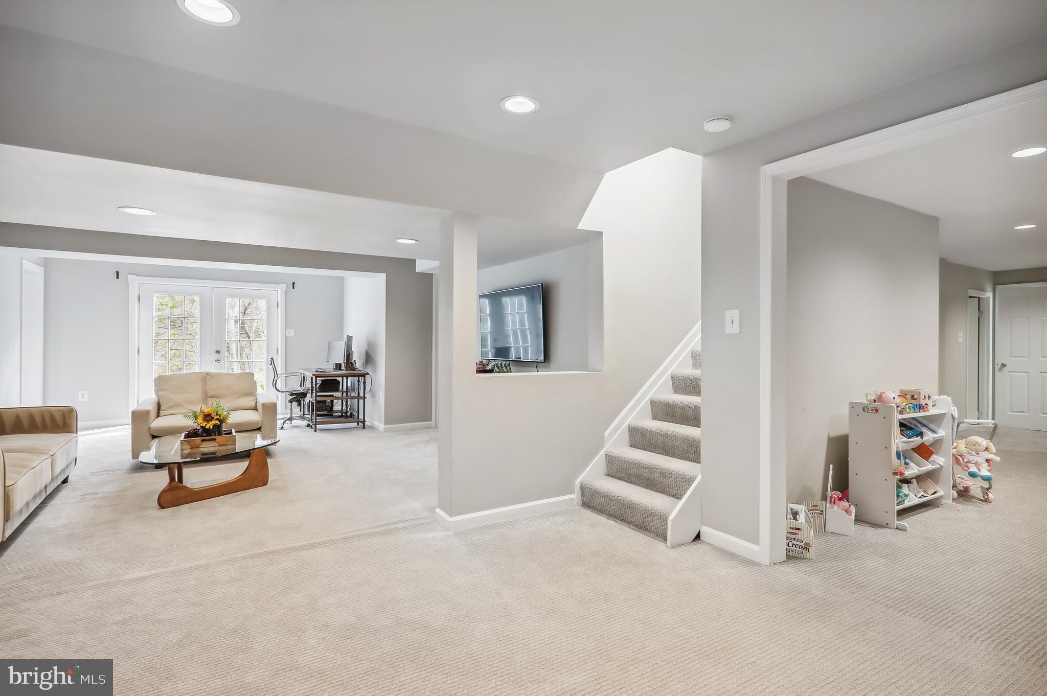 12333 Rivers Edge DRIVE