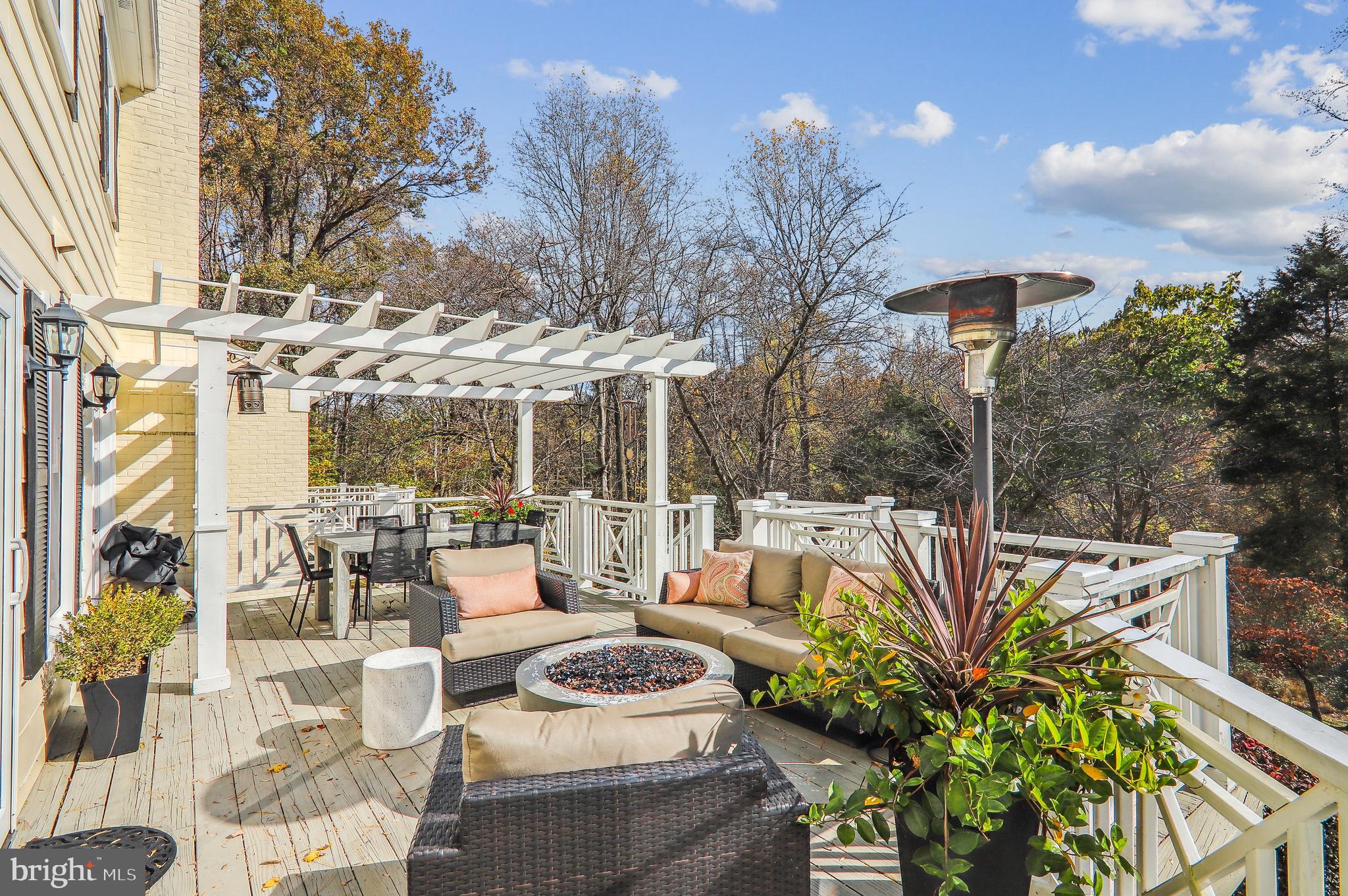 12333 Rivers Edge DRIVE