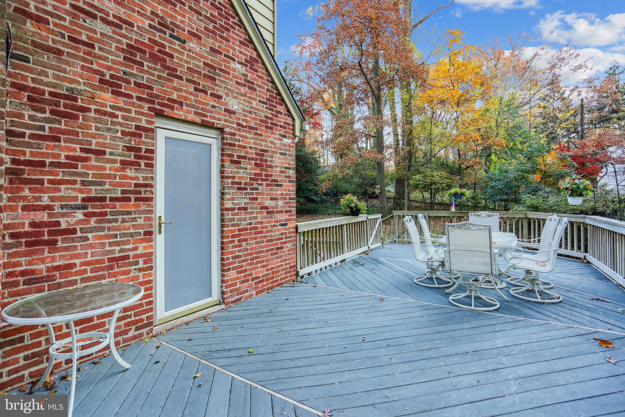 1117 Notley Road